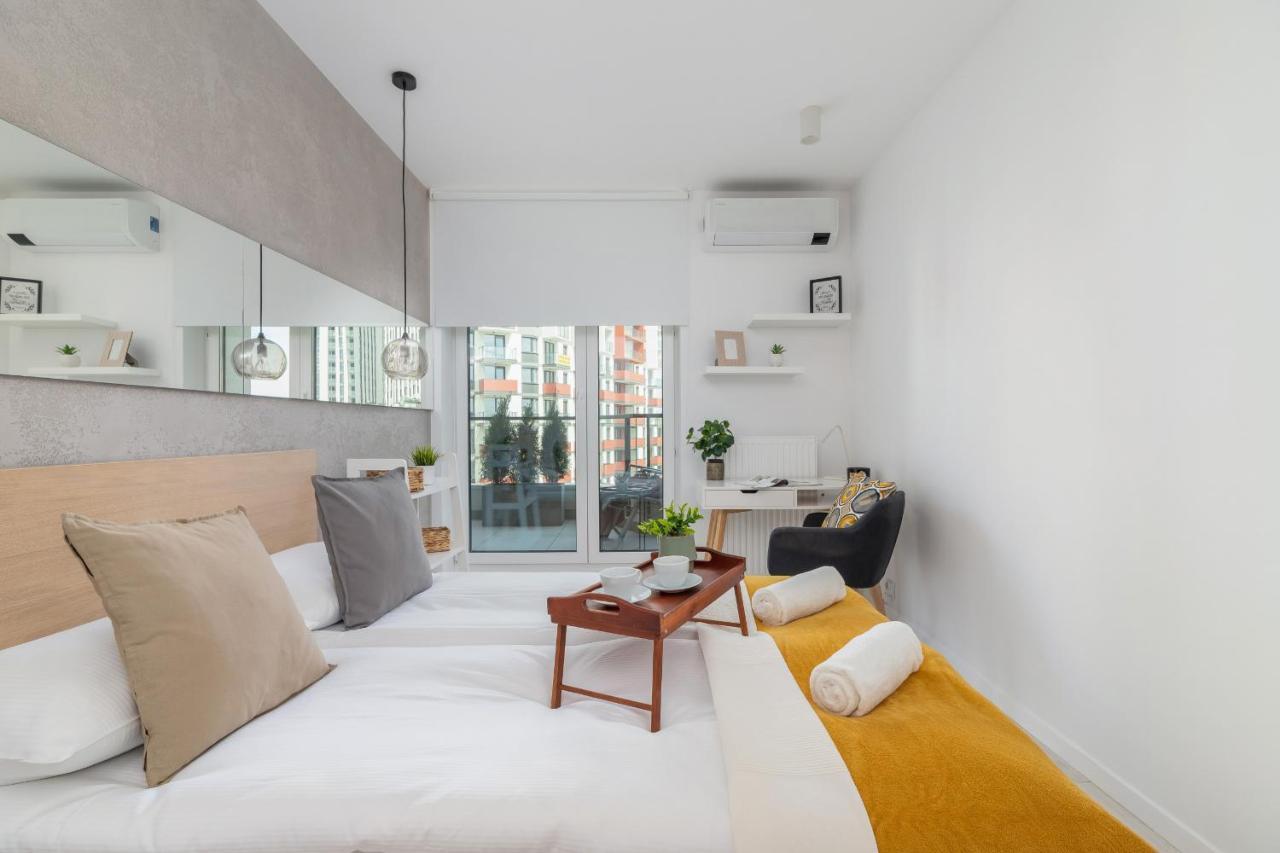 City Centre & Modern Quiet Apartment With Parking By Renters Prestige Krakow Exterior photo